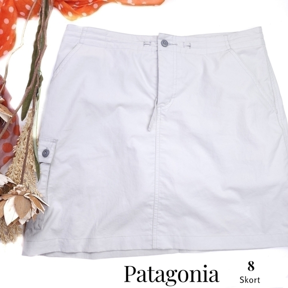 Patagonia Dresses & Skirts - Patagonia Light Grey Beige Skort Sz 8